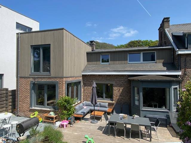 Extension - rehaussement en structure et bardage bois d'une maison unifamiliale dans la région de Mery (2) Extension - rehaussement en structure et bardage bois d'une maison unifamiliale dans la région de Mery (2)